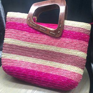 Straw Woven Bag with Wood handle.
